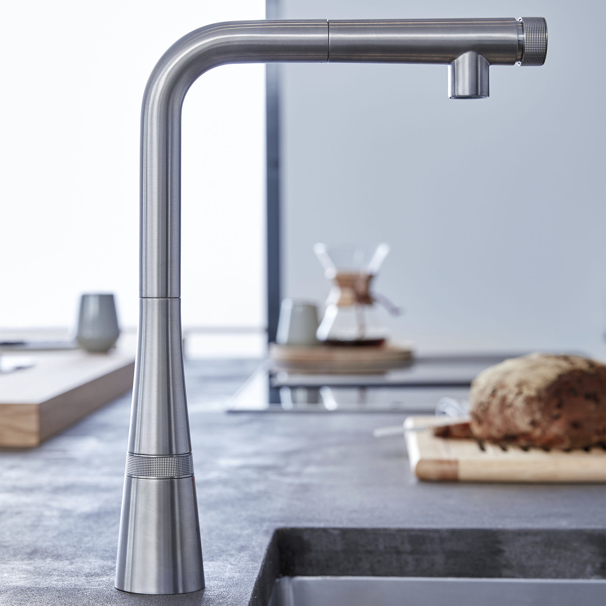 Хром смеситель для кухни grohe. Смеситель для кухни Grohe Zedra. Grohe SMARTCONTROL смеситель для кухни. Смеситель Грое Зедра для кухни. Смеситель для кухни Grohe Essence SMARTCONTROL.